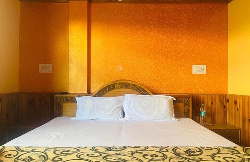 Kufri House | Family-Friendly Galaxy Inn by StayApart for Memorable Stays