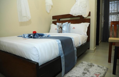 Kampala Hotel | Budget-Friendly Galaxy Motel Kampala with Breakfast & Kitchen