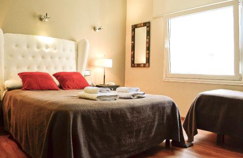 Mar del Plata Hotel | Family-Friendly Galeon Mar del Plata Hotel with Hot Tub