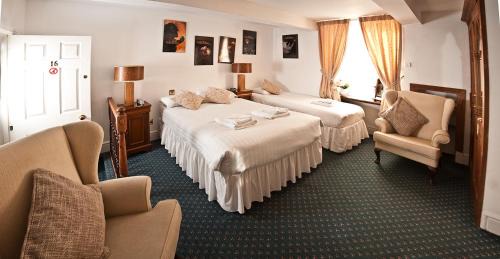 Llangollen Hotel | Discover Gales Of Llangollen: Family-Friendly Retreat