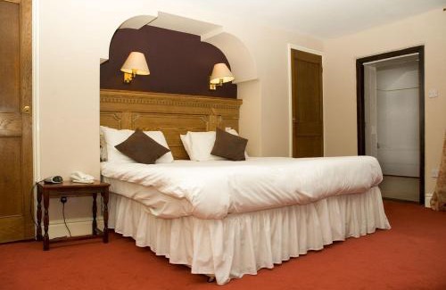 Llangollen Hotel | Discover Gales Of Llangollen: Family-Friendly Retreat