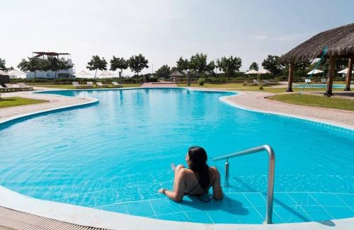 Chincha Baja House | Galia Chincha® Casa de Playa: Poolside Family Getaway