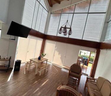 Chincha Baja House | Galia Chincha® Casa de Playa: Poolside Family Getaway