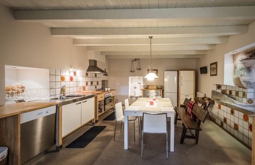 Lemaio Cottage | Historic Galician Pazo with Ocean View & Spa Amenities