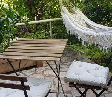 Kiryat Tiv'on Villa | Relaxing Galilean Villa with Jacuzzi and Ocean Views