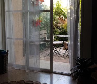 Kiryat Tiv'on Villa | Relaxing Galilean Villa with Jacuzzi and Ocean Views