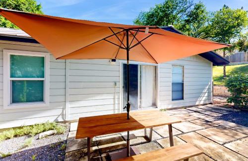 Galindo House | Family-Friendly Galindo Getaway for Your Perfect Retreat