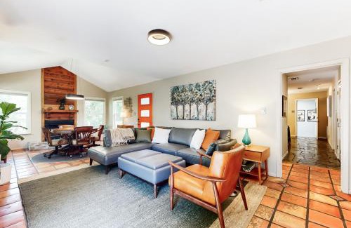 Galindo House | Family-Friendly Galindo Getaway for Your Perfect Retreat