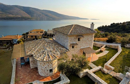 Igoumenitsa House | Galini Villa: Poolside Retreat for 8 with Scenic Views
