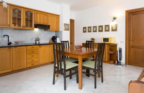 San Mamete Apartment | Family-Friendly Galleria Albogasio Apartment: Rated 8/10