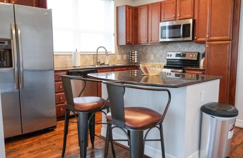 Uptown Apartment | Galleria Houston: Delightful Views with Private Balcony