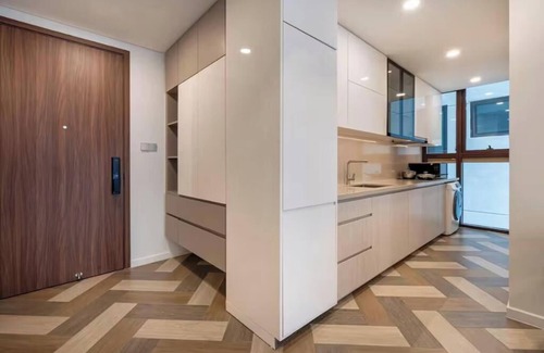 Ben Nghe Apartment | Galleria New Collection By TrueStay w/Pool & Gym