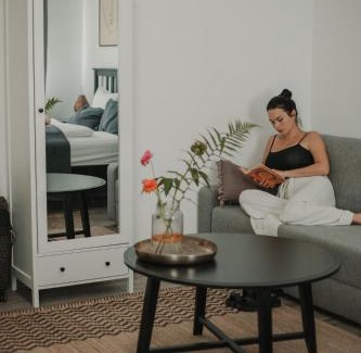 Martin Apartment | Gallery Apartment 1: Pet-Friendly Retreat with High Ratings