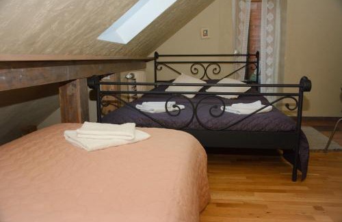 Kernave House | Oceanfront Gallery Guest Rooms with Amazing Amenities