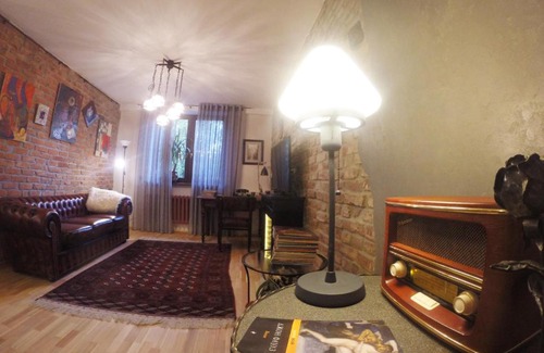 Kaliningrad Apartment | Exceptional Gallery Loft: Family-Friendly with Kitchen Access