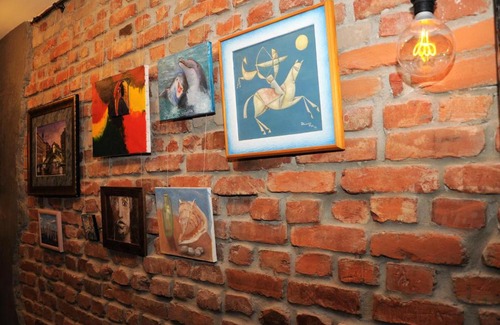 Kaliningrad Apartment | Exceptional Gallery Loft: Family-Friendly with Kitchen Access