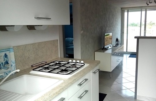 Cleder House | Cozy Galv Ar Mor: Ideal Family Getaway Near the Beach