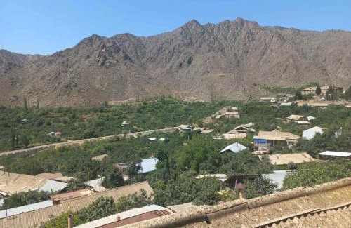 Meghri Apartment | Top-rated Gam Guest House: Pet & Child Friendly Retreat