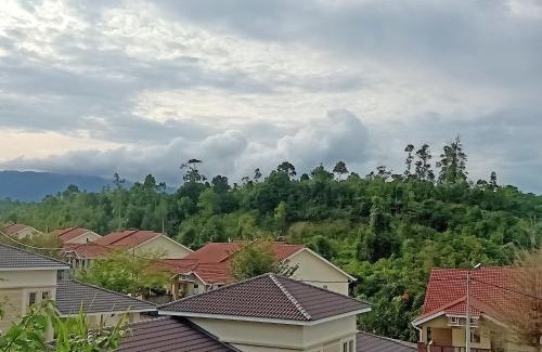 Gambang House | Discover Gambang Homestay: Family-Friendly & Accessible