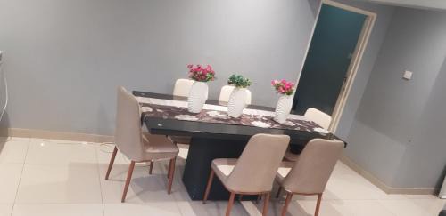 Gaborone House | Game City Retreat