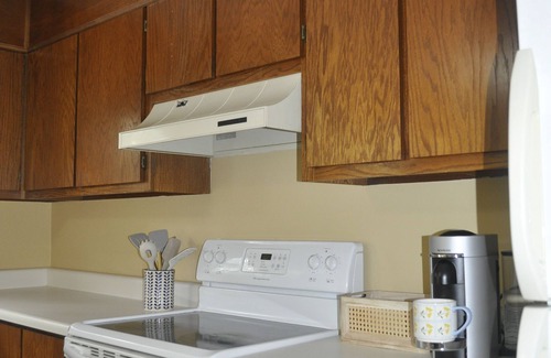 Auburn Condo | Game Day Simplicity - Sleeps 6, 2 BR 3 Bath