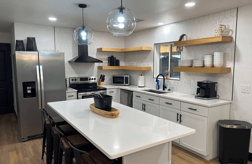 Wetumpka House | Exceptional Game Day Suites on Jordan with Family Amenities