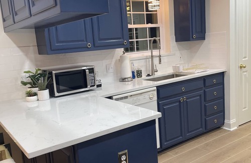 Rosedale House | Game Day Getaway with Ocean Views and Pet-Friendly Perks