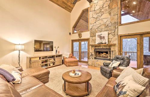 Elk Park House | Welcoming Elk Park Lodge: Game Room & Fire Pit Await!