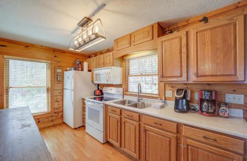 Banner Elk House | Inviting Banner Elk Cabin with Game Room & Mountain Views