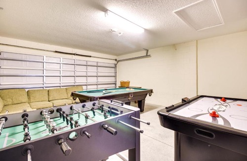 Watersong House | Enjoy Davenport Vacation Rental with Game Room & Pool