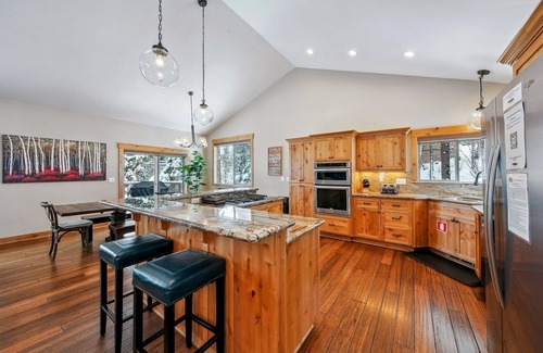 Pioneer Trail Cabin | Ideal Retreat with Game Room, Hot Tub & Lake Access