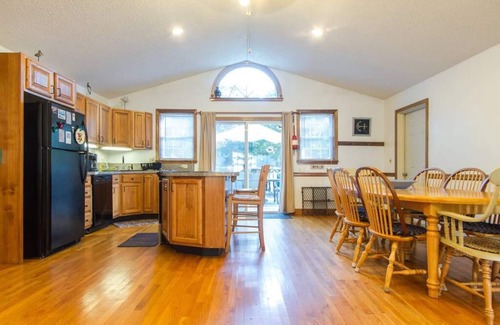 Northwest Harwich House | Top-Rated NESN Hotel: Game Room, Bikes & Ocean Views
