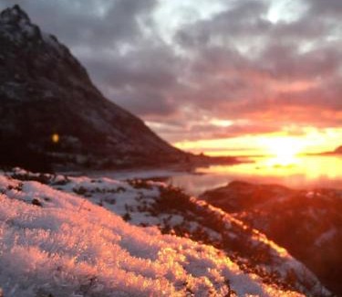 Valberg House | Seaside Bliss at Gammelstua Seaview Lodge - 4 Star Stay