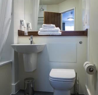 West Bridgford Hotel | Discover Comfort at Gamston Lock, Nottingham by Marston's Inns
