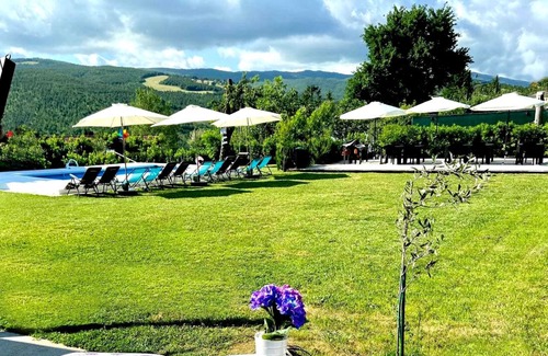 Monterenzio Apartment | Experience Gan Eden: A Paradise with Unique Amenities
