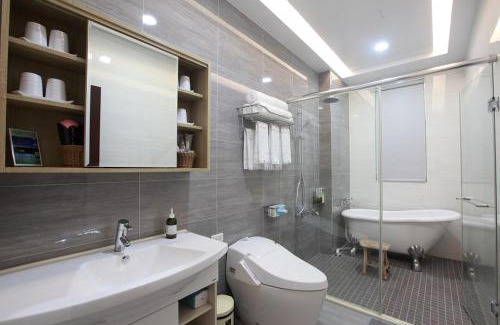 Ji'an House | Gancheng 35: Family-Friendly Stays with 9.7/10 Rating