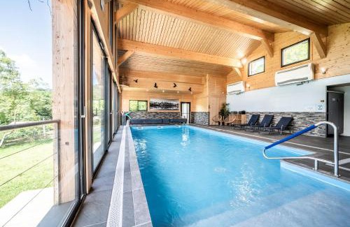 Bernex Ski Chalet | Spacious Gand Chalet: Ideal for 30 with Pool & Pet-Friendly