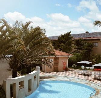 Itu Hotel | Gandini Hotel: Oceanfront Retreat with Spa and Pool