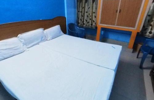 Tirupati Hotel | Affordable Family-Friendly Stay at Ganesh Lodge