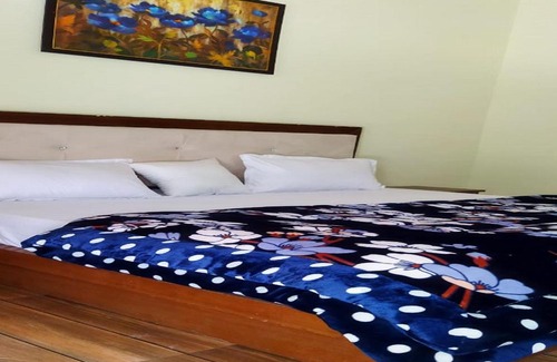 Gangotri Hotel | Guest Rated 10/10: Ganga Ashrey, Netala's Family Escape