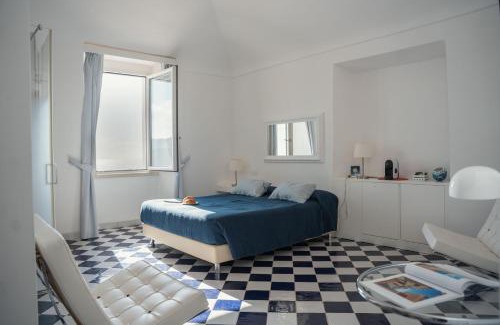Sperlonga Apartment | Premier Ganimede Centro Storico with Oceanfront Views