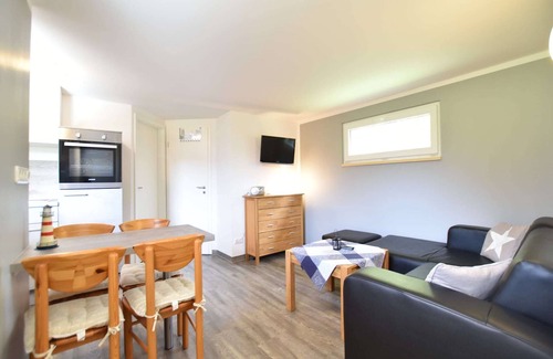 Insel Poel House | Cozy Bungalow with Terrace on Beautiful Poel Island