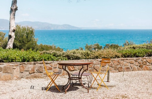Cap Benat House | Family-Friendly Gaou Benat Villa Steps from Private Beach