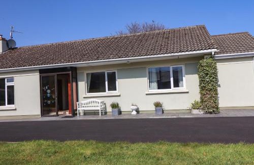 Killarney House | Explore the Gap of Dunloe: Top-Rated 4-Star Family Escape