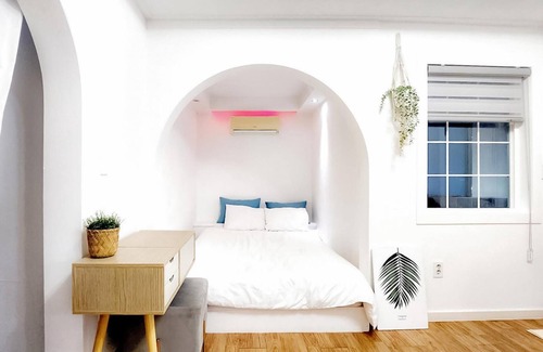 Sang House | Family-Friendly Gapyeong Citrine Pension with Kitchen Amenities