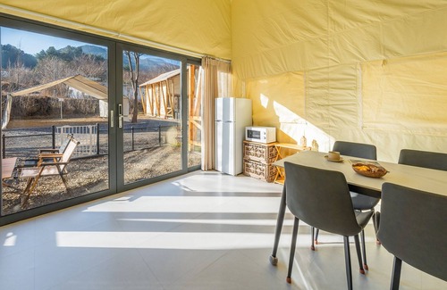 Sang House | Gapyeong High Mong Glamping & Camping