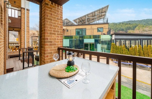 Sang House | Family-Friendly Gapyeong Himong Aegyeon Pension with Pool