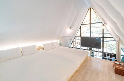 Buk House | Top-Rated Gapyeong Iseom Poolvilla with Private Pool