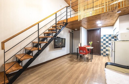 Gapyeong House | Relax at Gapyeong Lemon Pension: Family-Friendly Retreat
