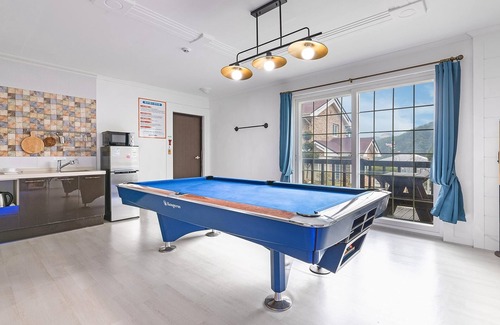 Buk House | Family-Friendly Gapyeong Peulrei38 Pension with Kitchen Access